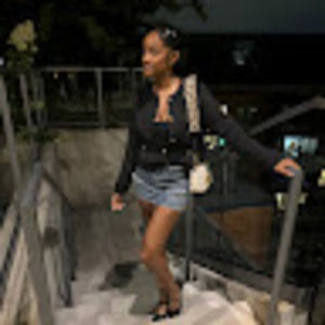 Meet your Posher, Alanna eva